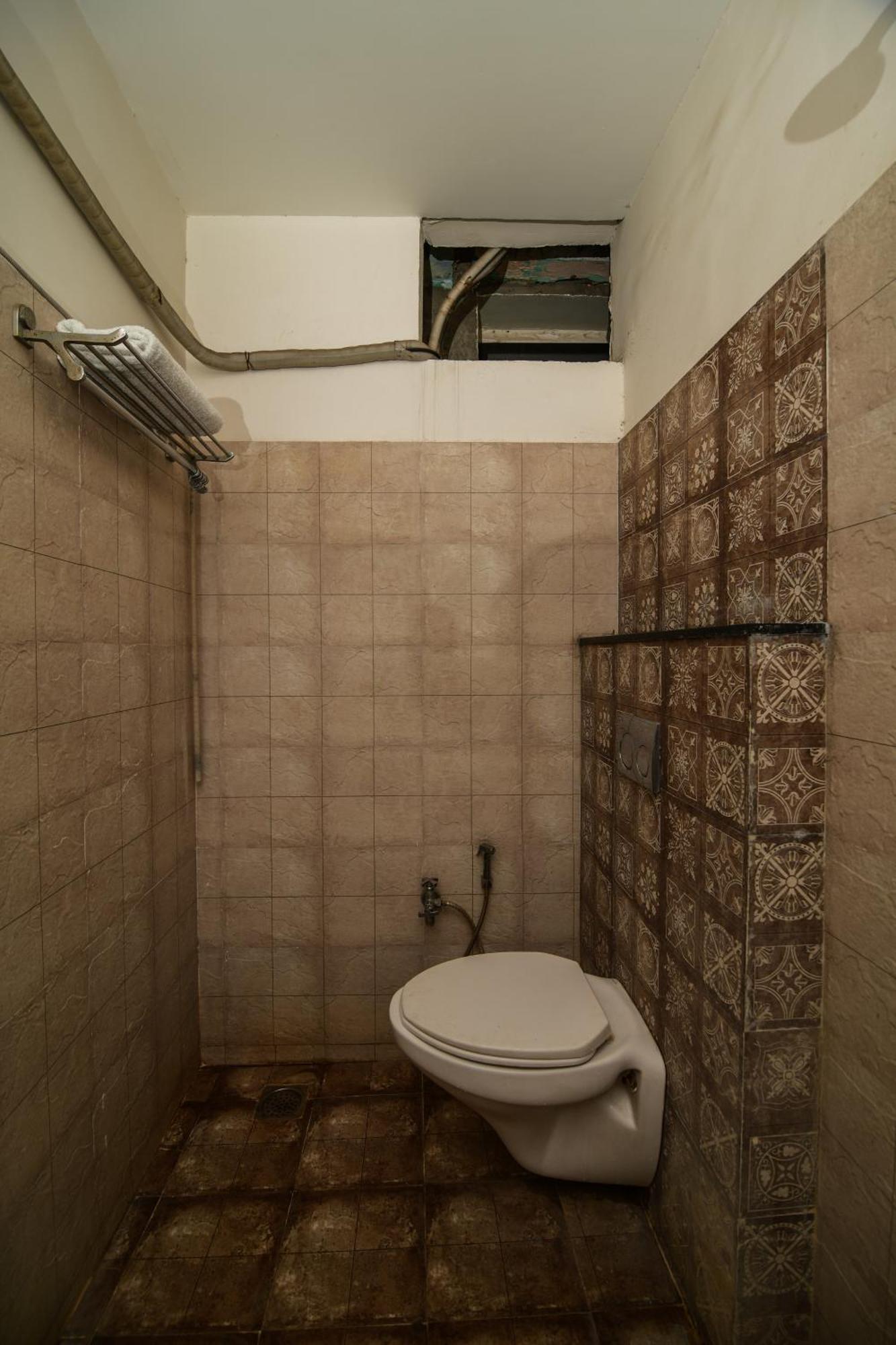 Shree Ram Hotel Ujjain Bagian luar foto